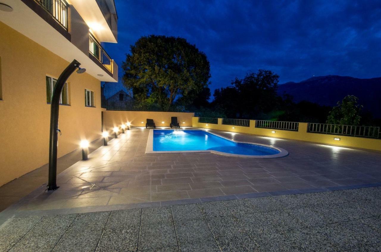 Villa Bartul Zagvozd Esterno foto